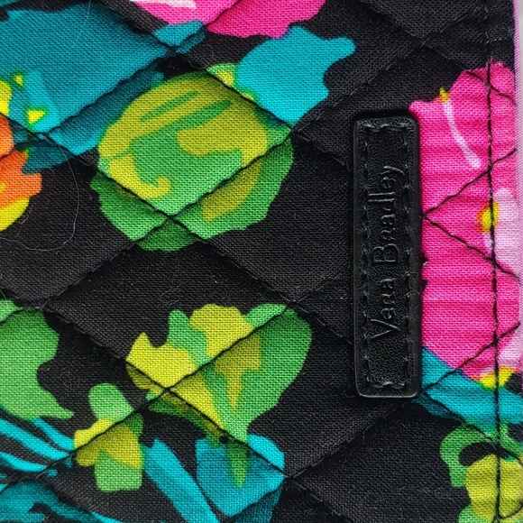 Vera Bradley wallet crossbody/wristlet - Picture 4 of 12